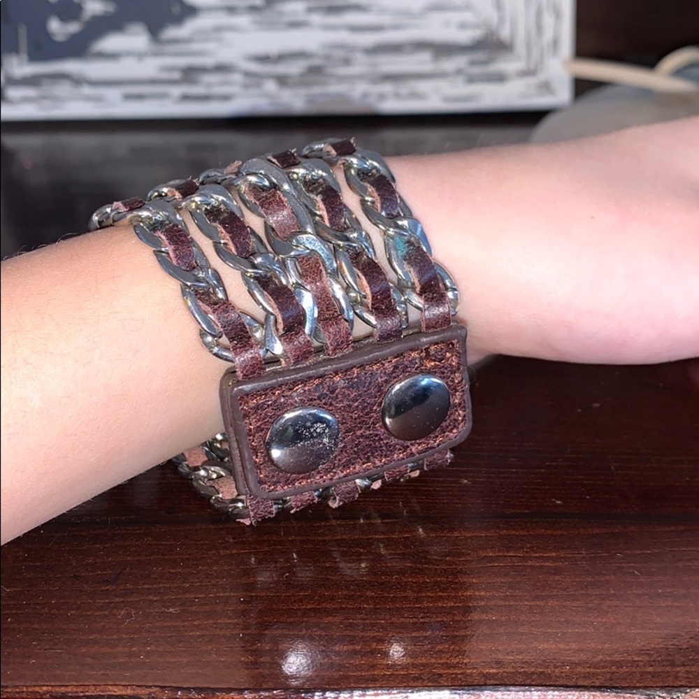 women’s leather chained bracelet